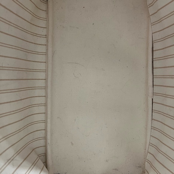 Authentic LV Damier Azur Neverfull MM - Picture 5 of 10